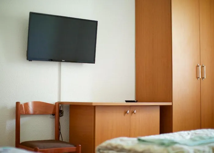 Tourist Farm Rooms Lovrec